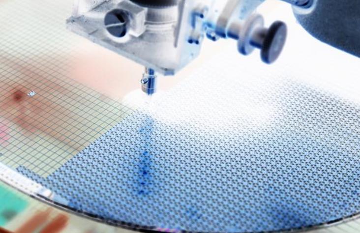 芯片制造.jpg 芯片制造.jpg